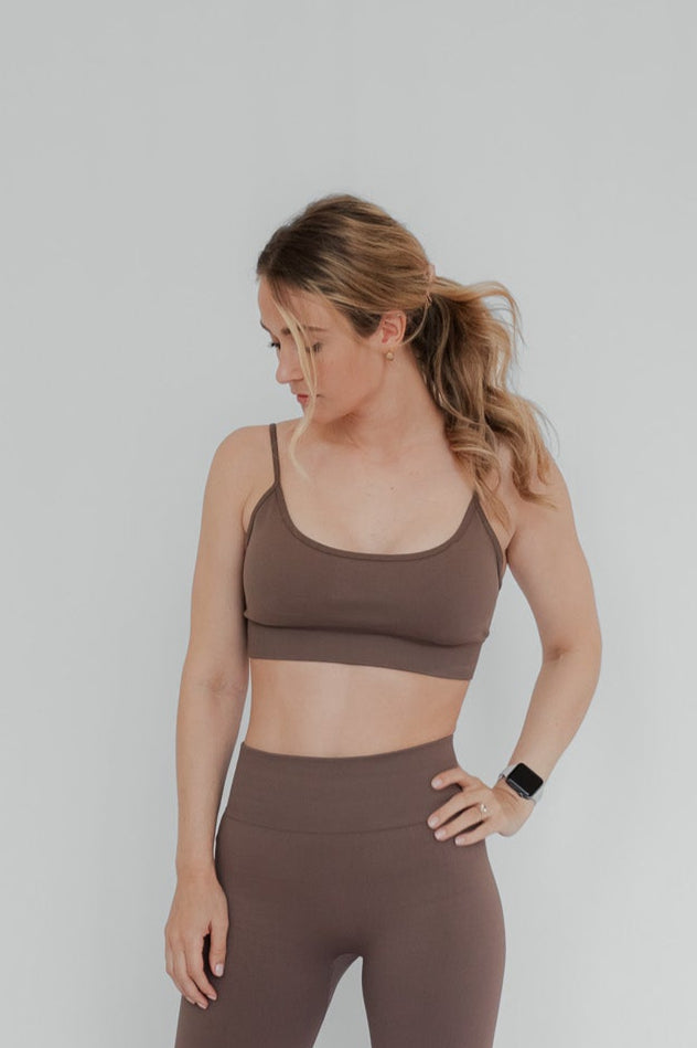 Bring out the best in you: Perform Sport-BH - mocha mousse