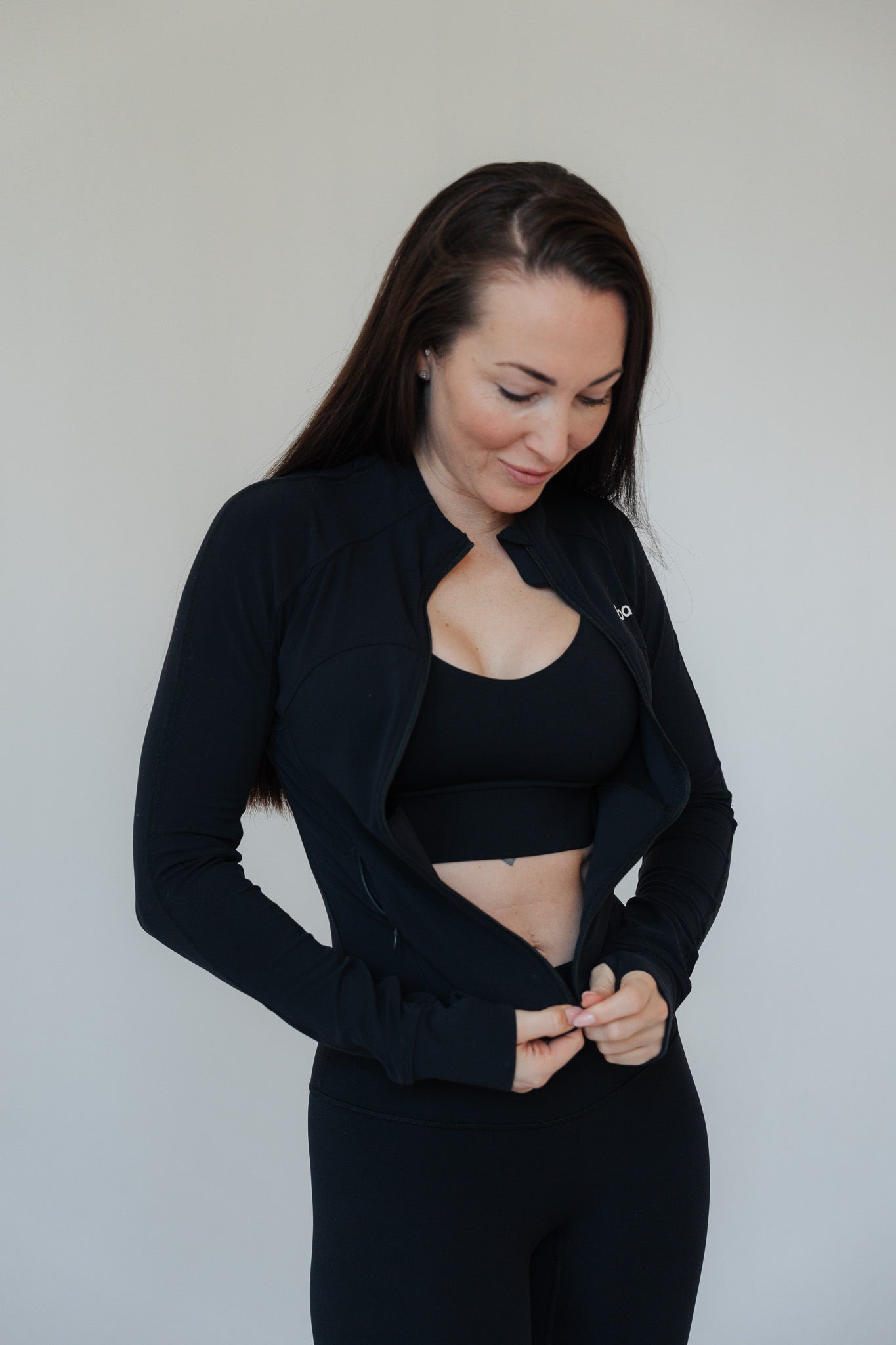 Nicht nur für Range Rover Moms: Flow Zip-Jacke mit Taschen - black